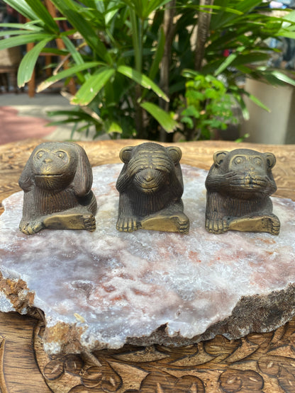 Três Macacos Sábios em Bronze