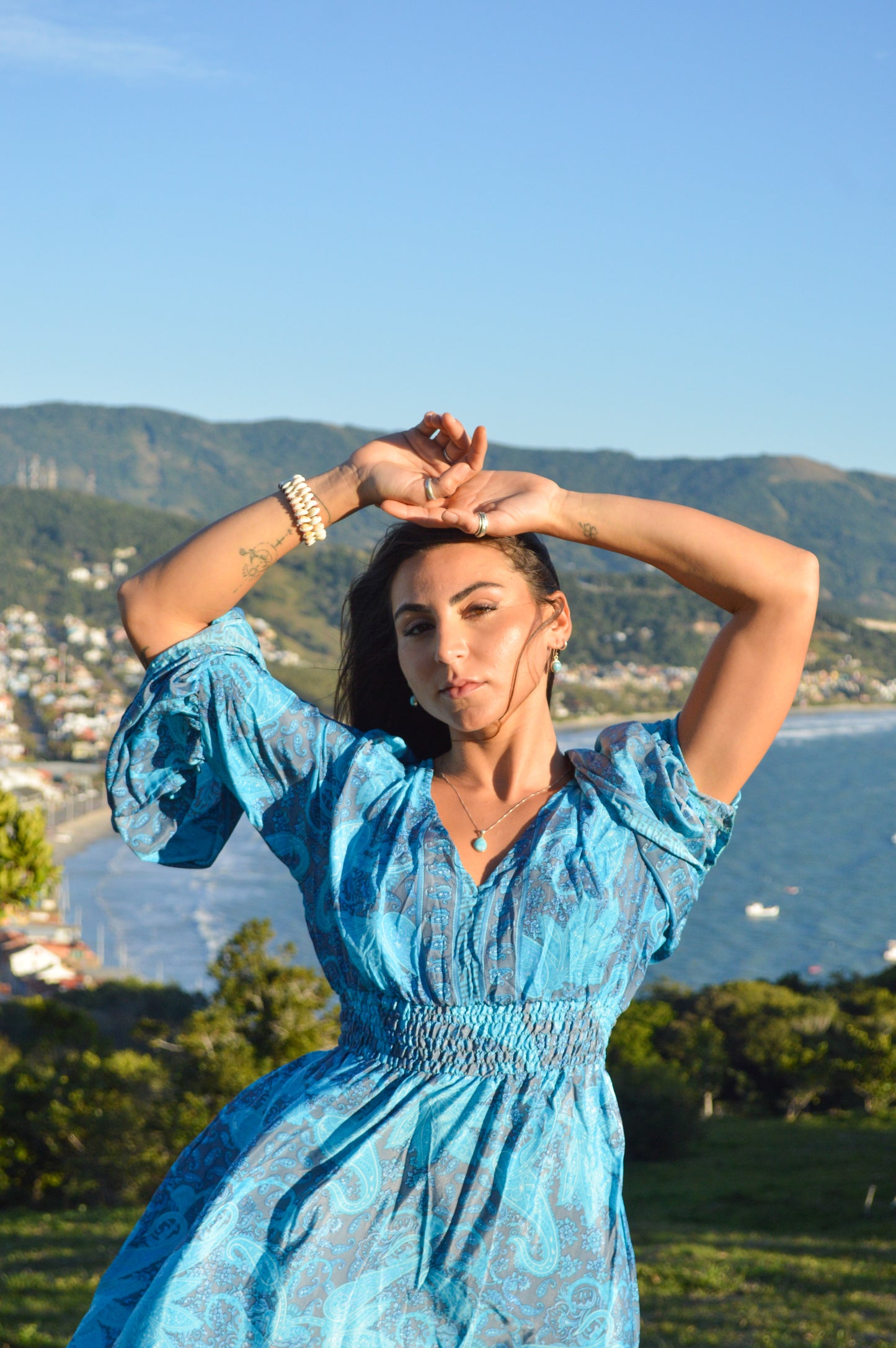 Vestido Indiano Longo Manga Flare
