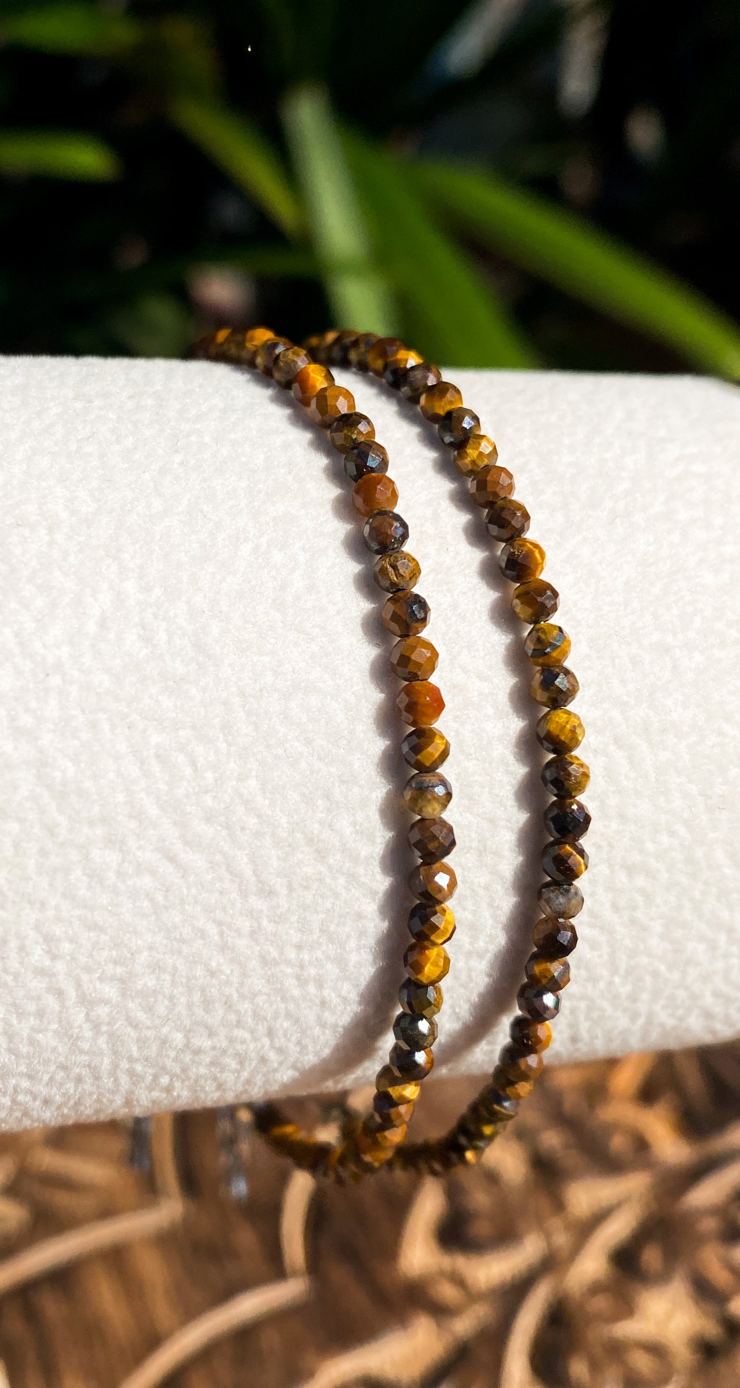 Pulseira de Olho de Tigre Natural Facetada