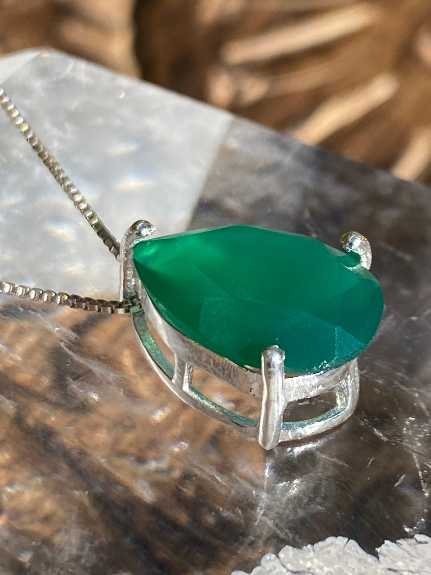 Pingente Gota em Prata 925 Quartzo Verde