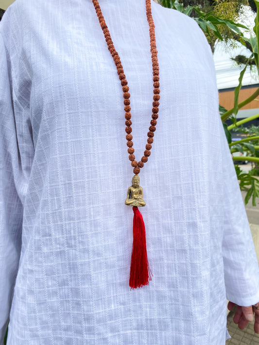 Japamala Sementes de Rudraksha e Pingente Buda Meditando