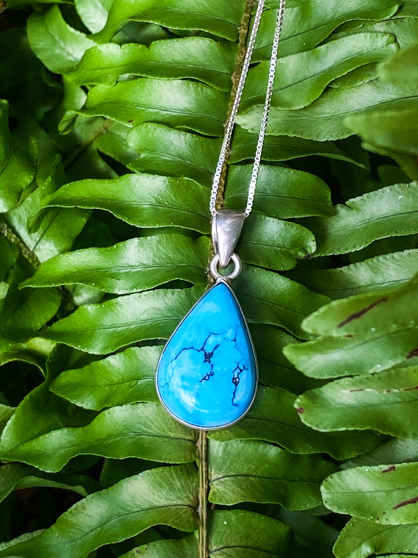 Pingente de Turquesa Natural em Prata 925