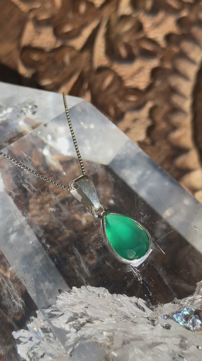 Pingente Gota em Prata 925 Quartzo Verde