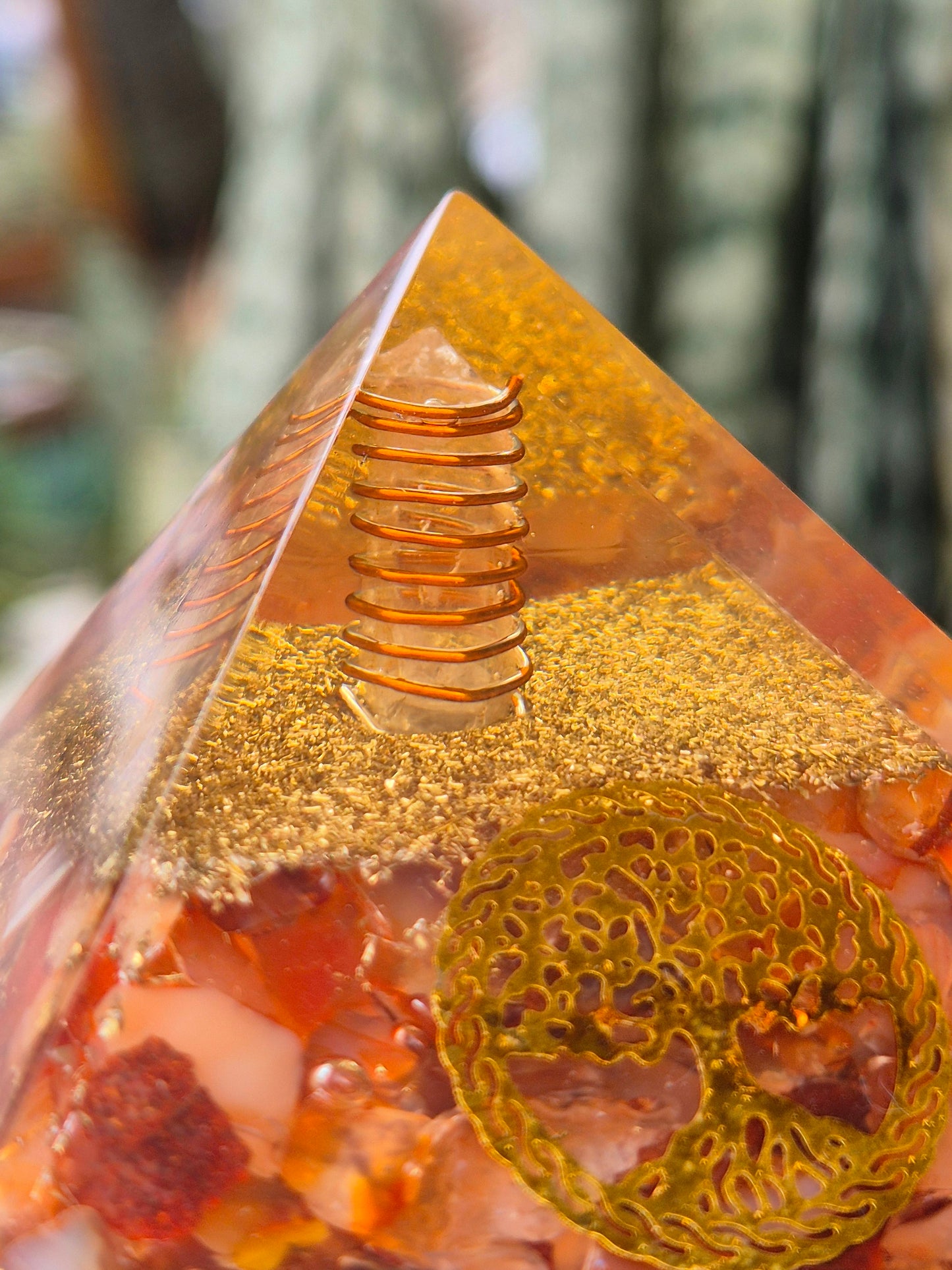 Orgonite Pirâmide Árvore da Vida