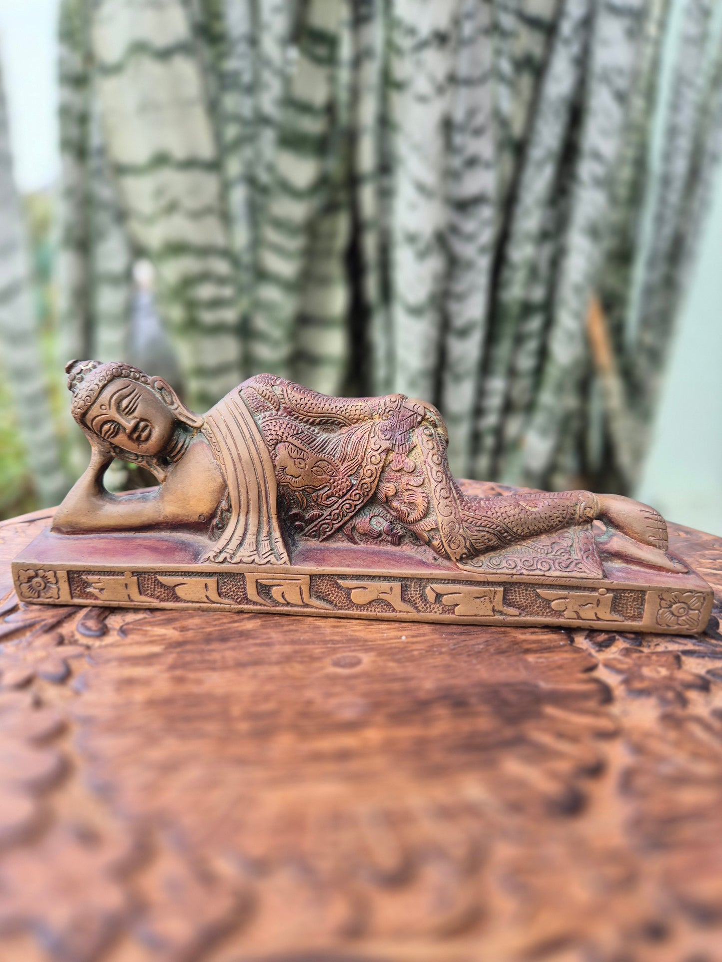 Buda de Bronze Deitado