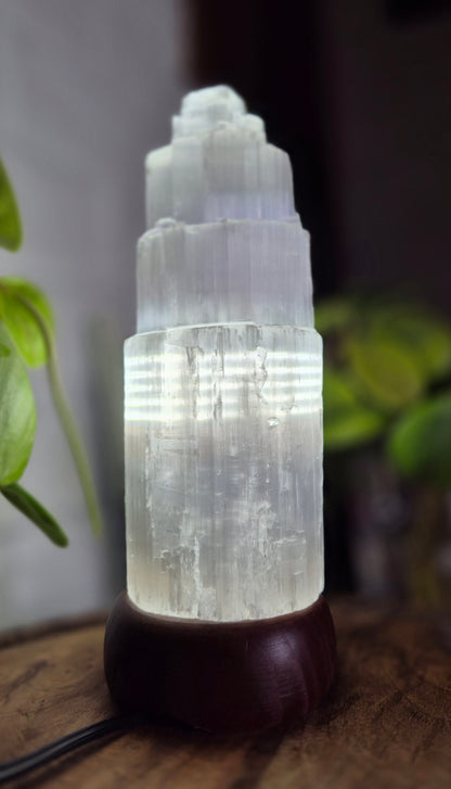 Luminária torre de Selenita - 25cm
