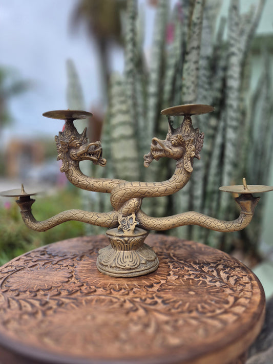 Castiçal Dragões de Bronze