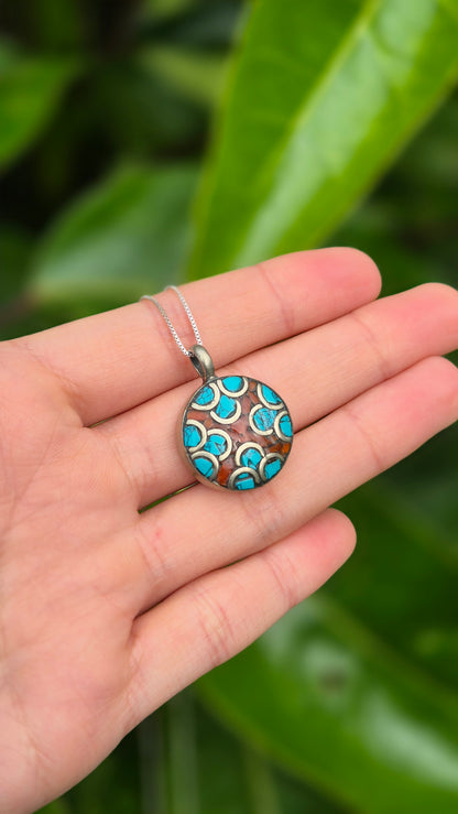 Pingente de Alpaca com Mosaico de Turquesa Reconstituída
