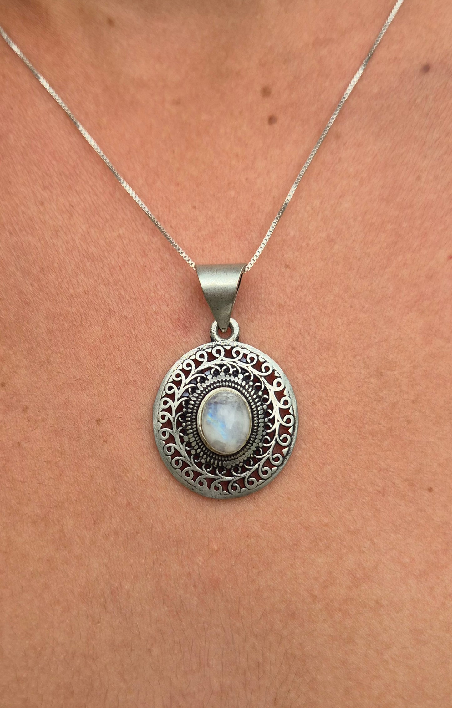 Pingente de Alpaca com Pedra da Lua
