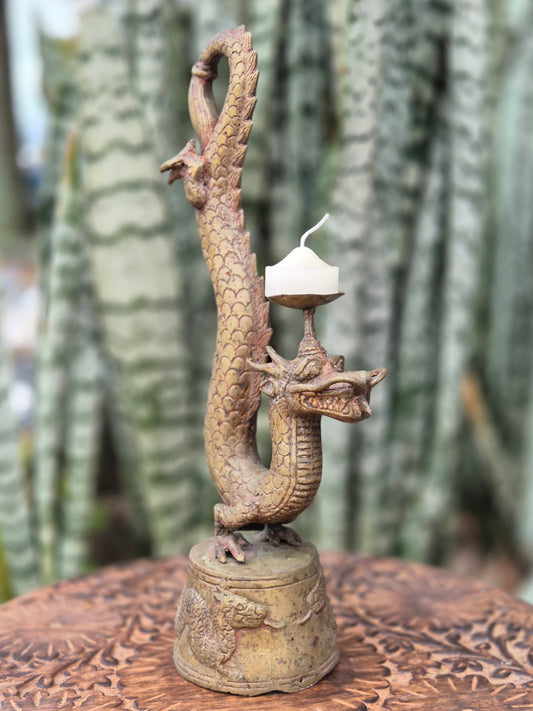 Castiçal Dragão de Bronze