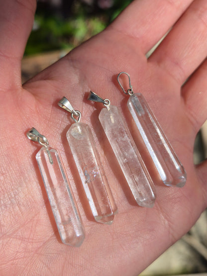 Pingente de Ponta de Quartzo Cristal